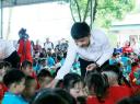 tang qua 2.jpg - 