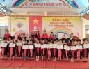 hocj sinh lop 5 tuoi B.jpg - 